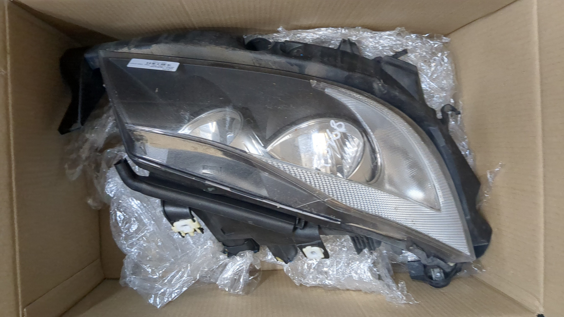 Фара правая