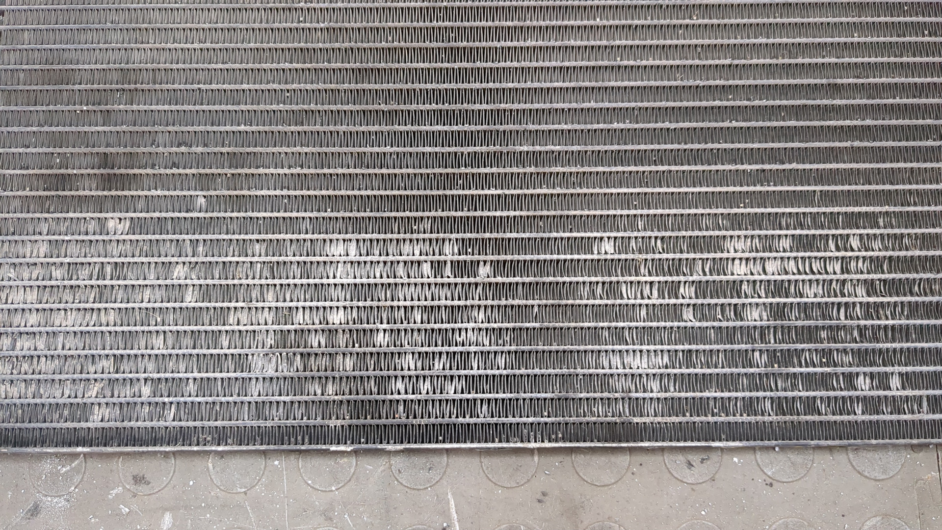 Радиатор кондиционера / конденсер