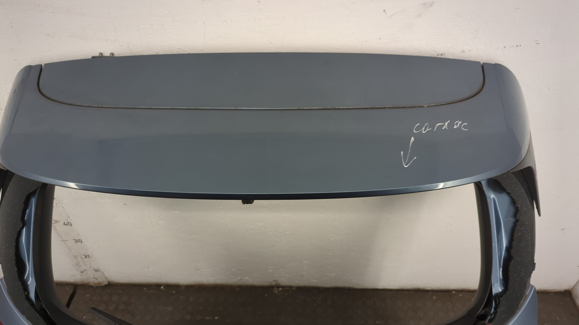 Дверь багажника