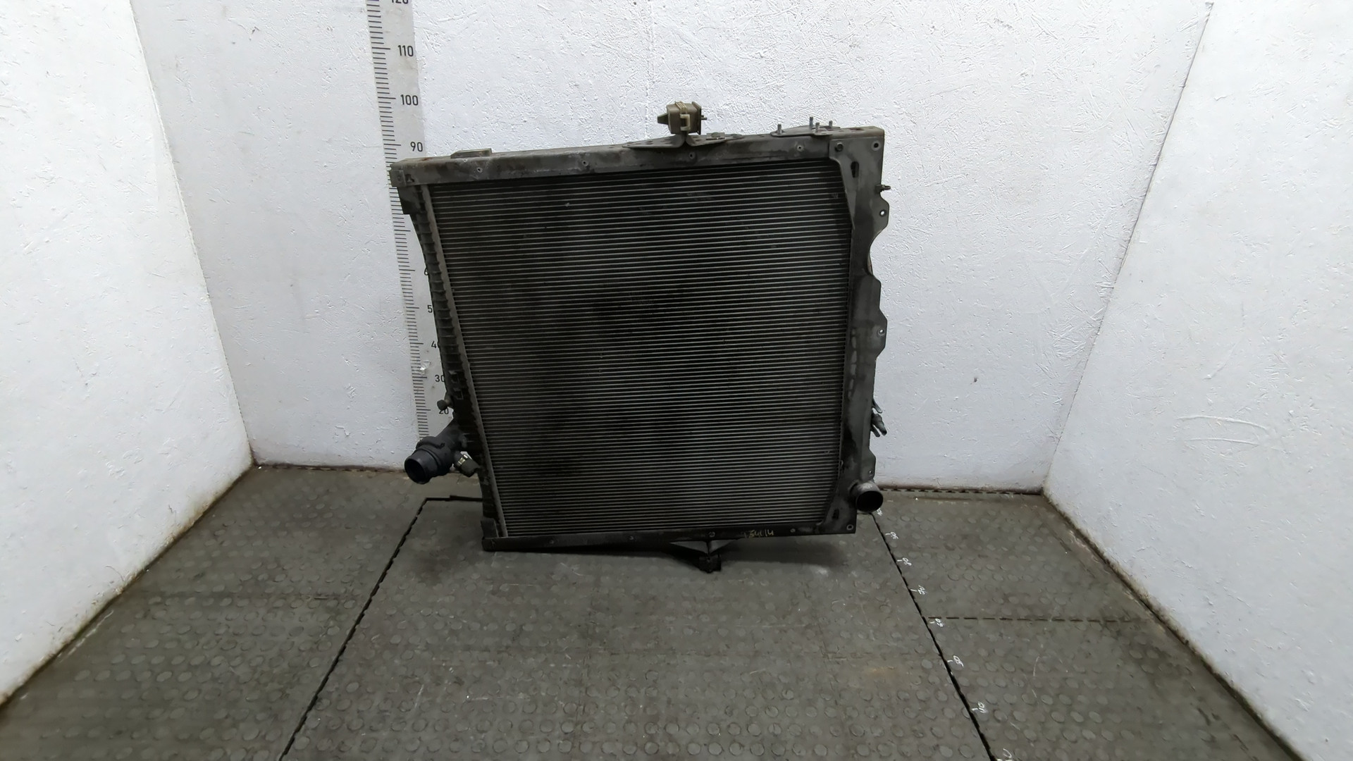 Радиатор охлаждения двигателя основной