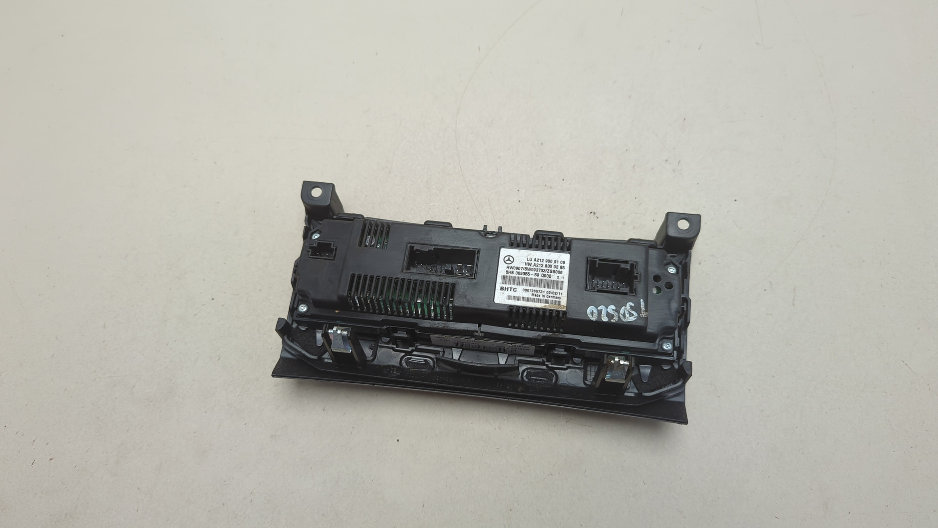 Переключатель отопителя