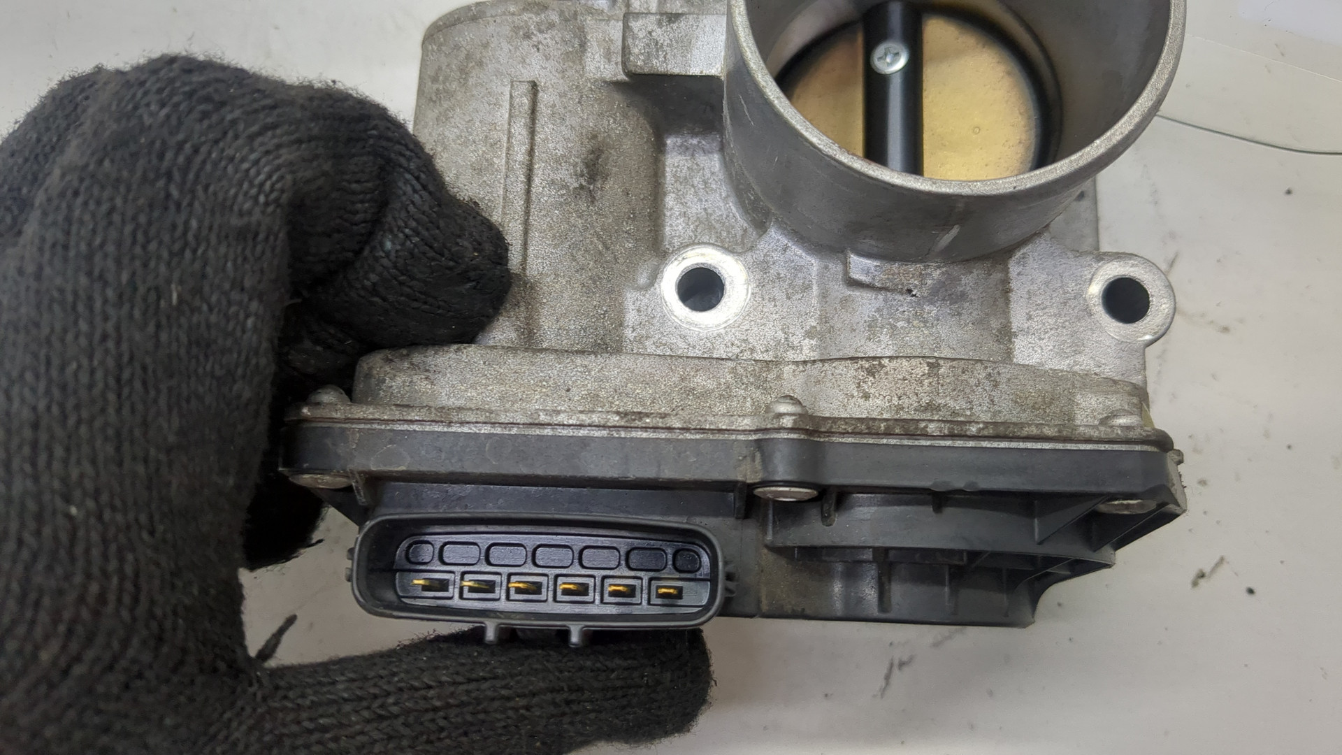 Заслонка дроссельная электрическая