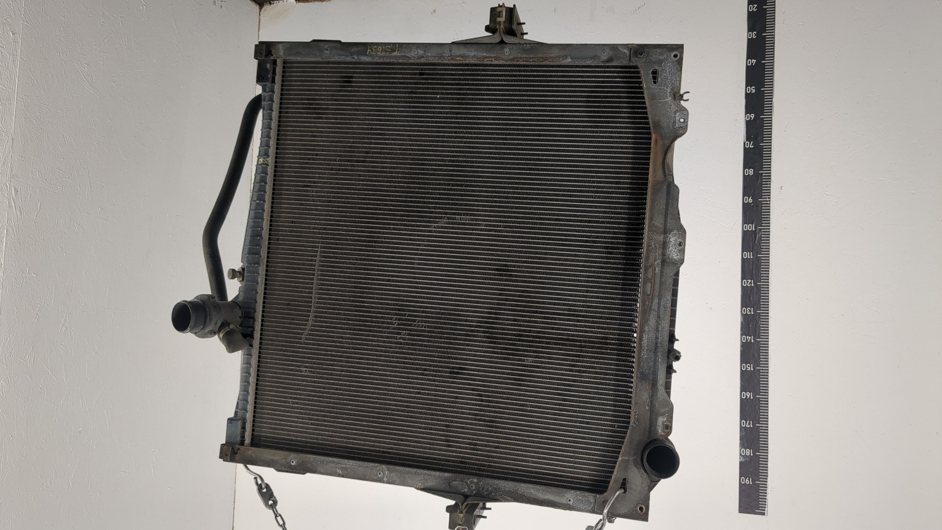 Радиатор охлаждения двигателя основной