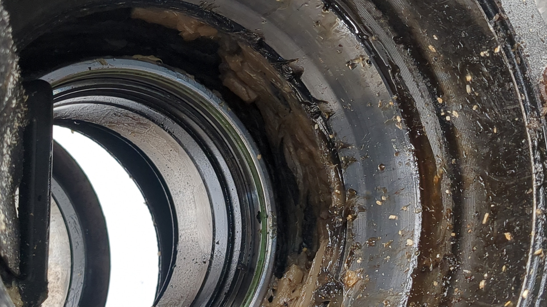 Кулак поворотный задний правый