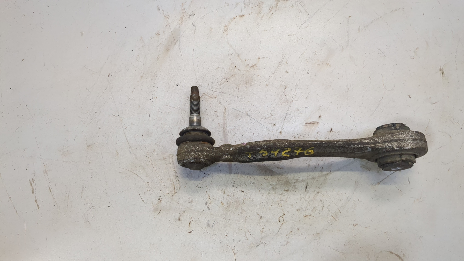 Рычаг задний левый