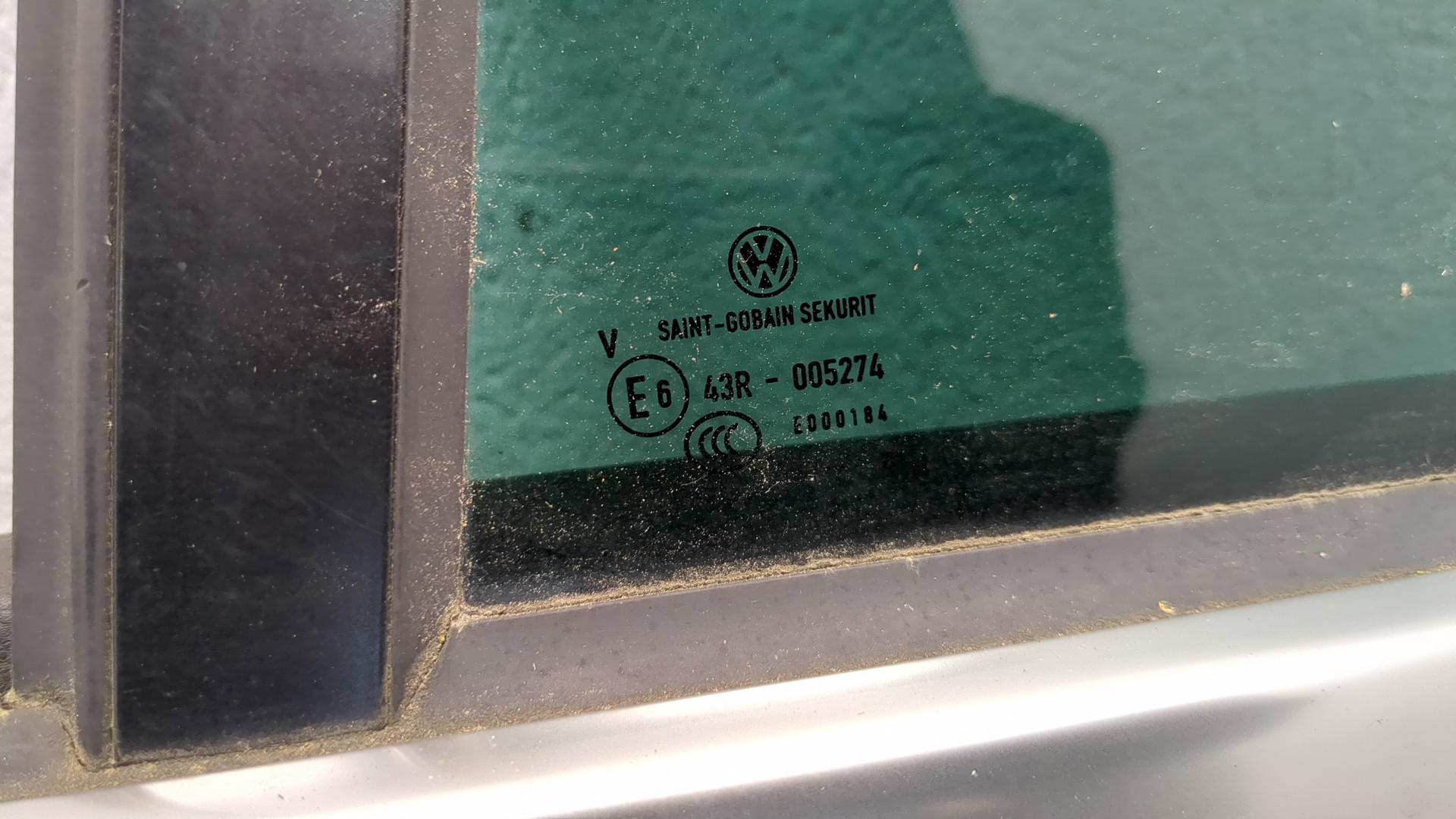 Дверь задняя левая