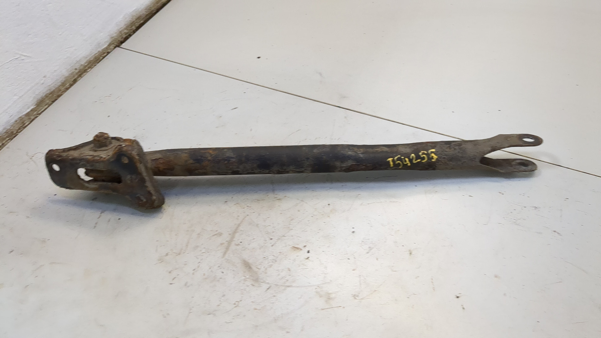 Рычаг задний