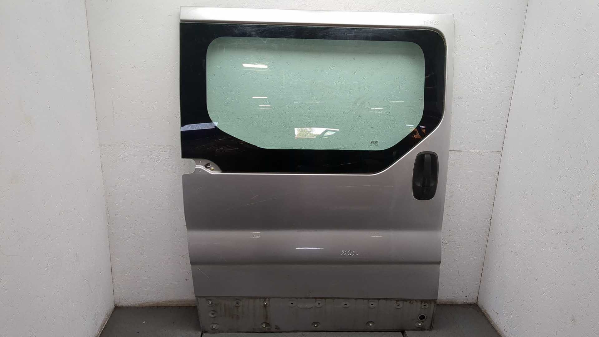 Дверь сдвижная