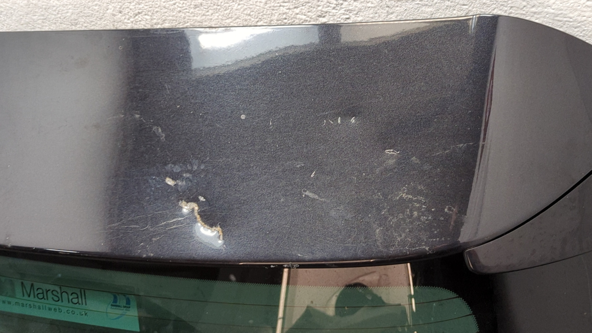 Дверь багажника