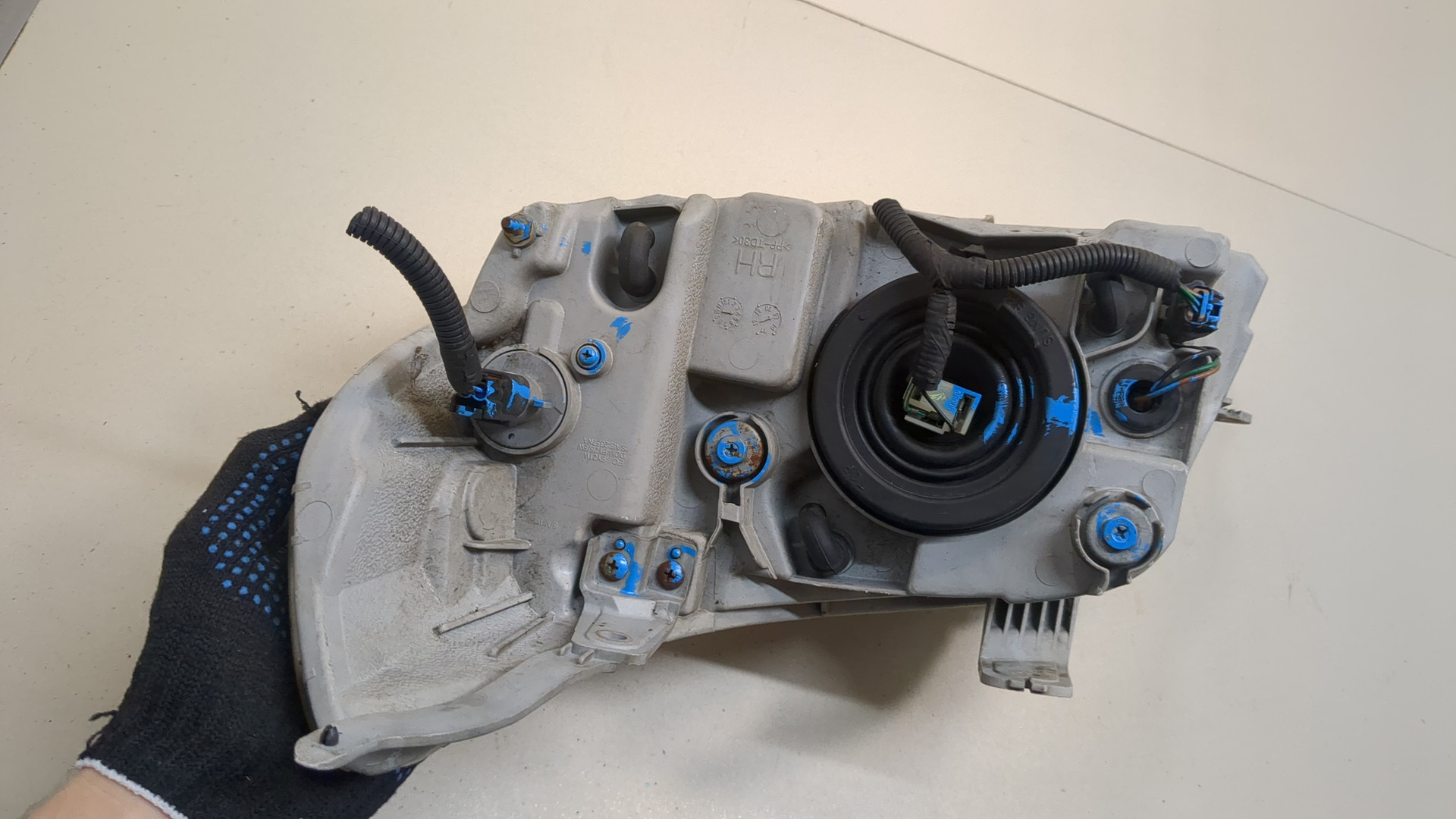 Фара правая