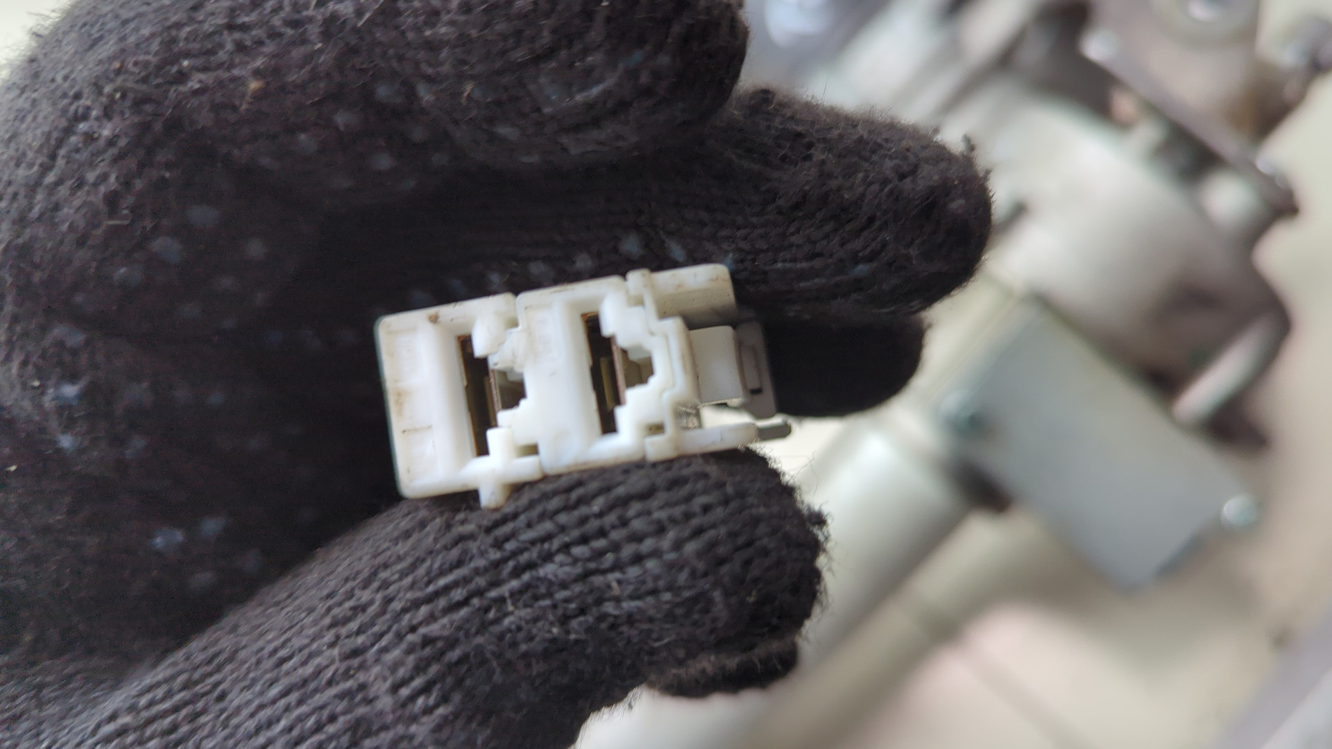 Серводвигатель рулевой рейки