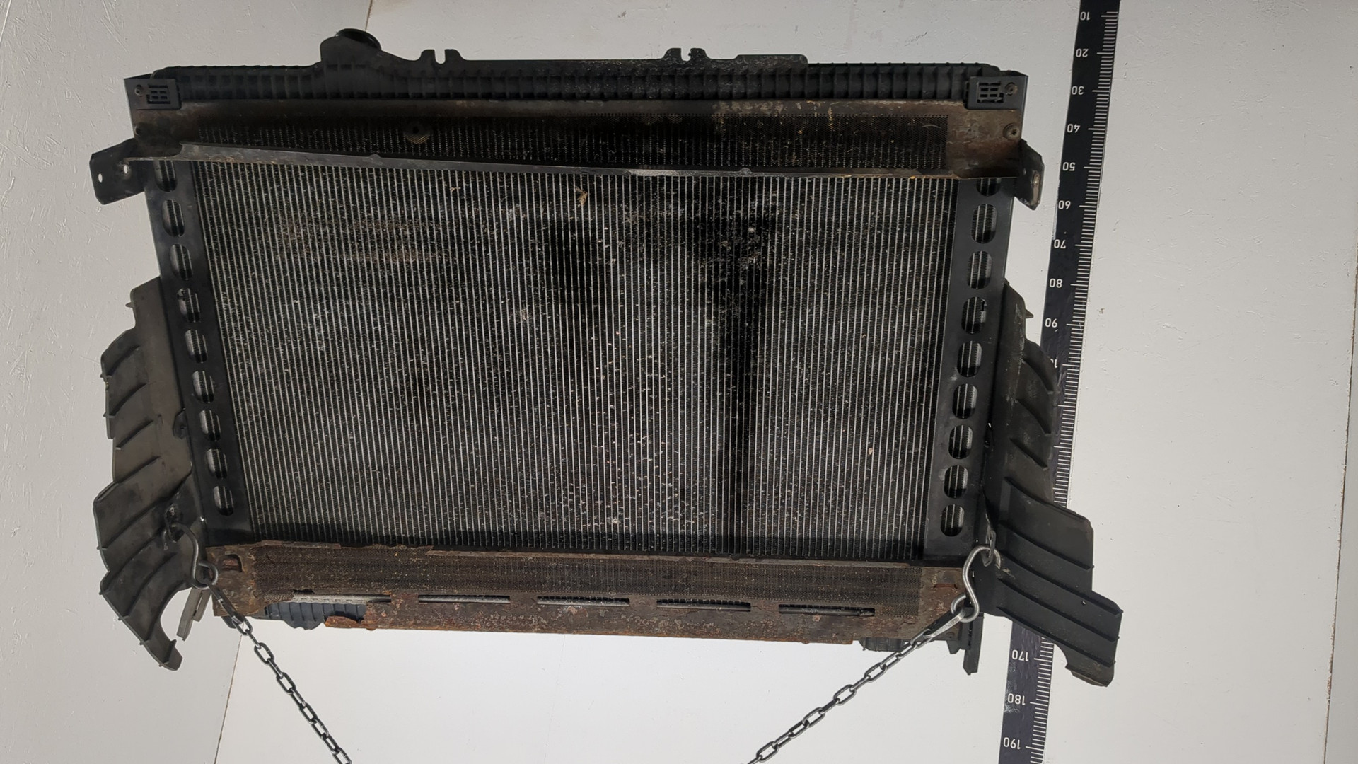 Радиатор охлаждения двигателя основной