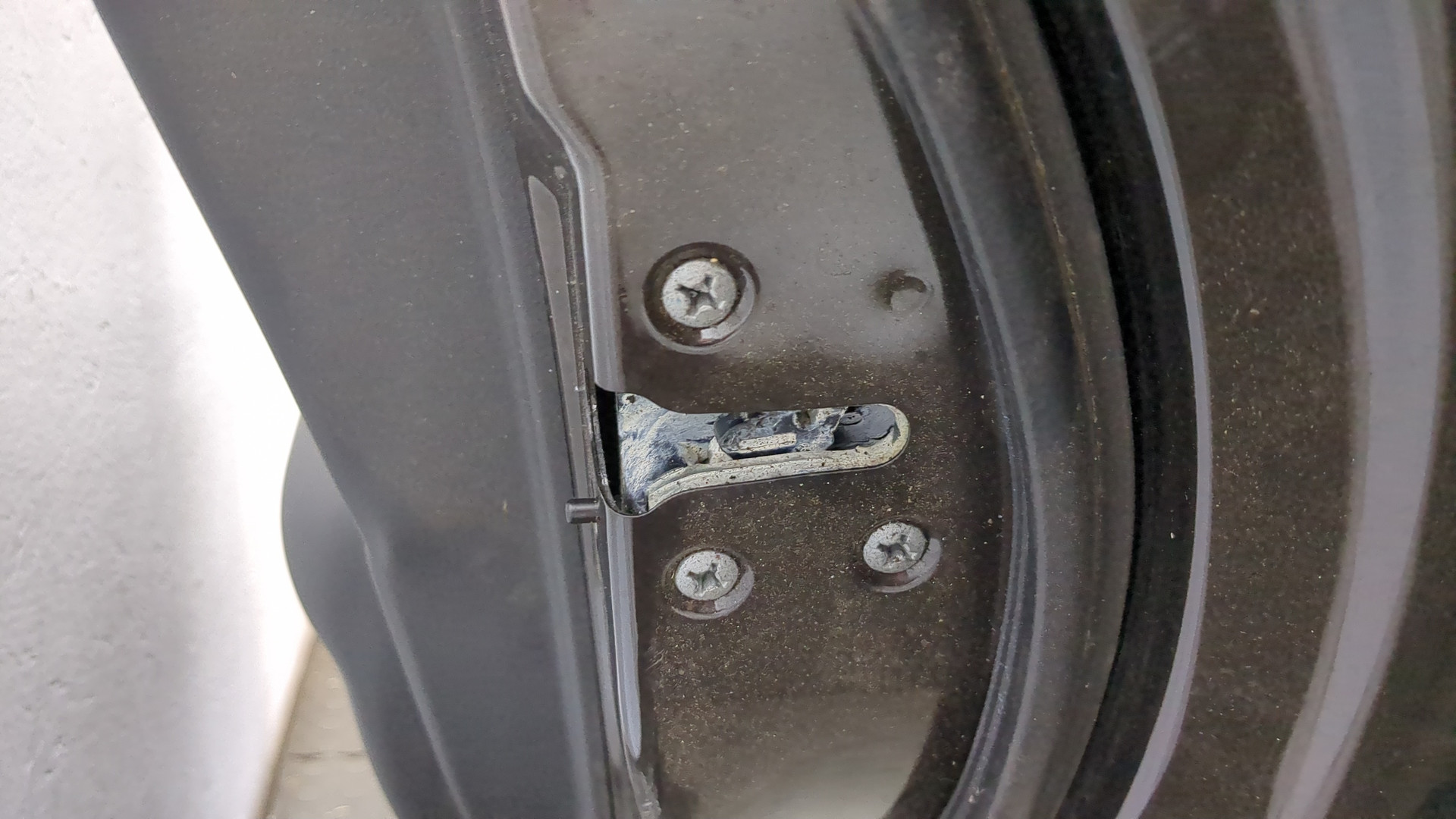 Дверь задняя правая