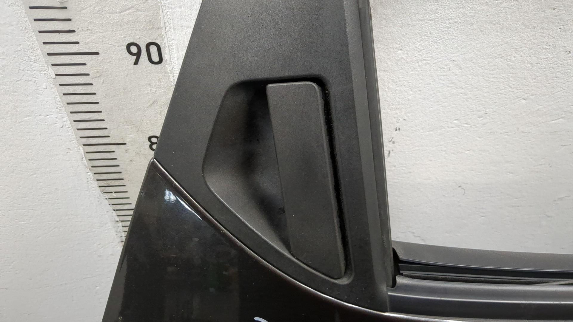 Дверь задняя правая