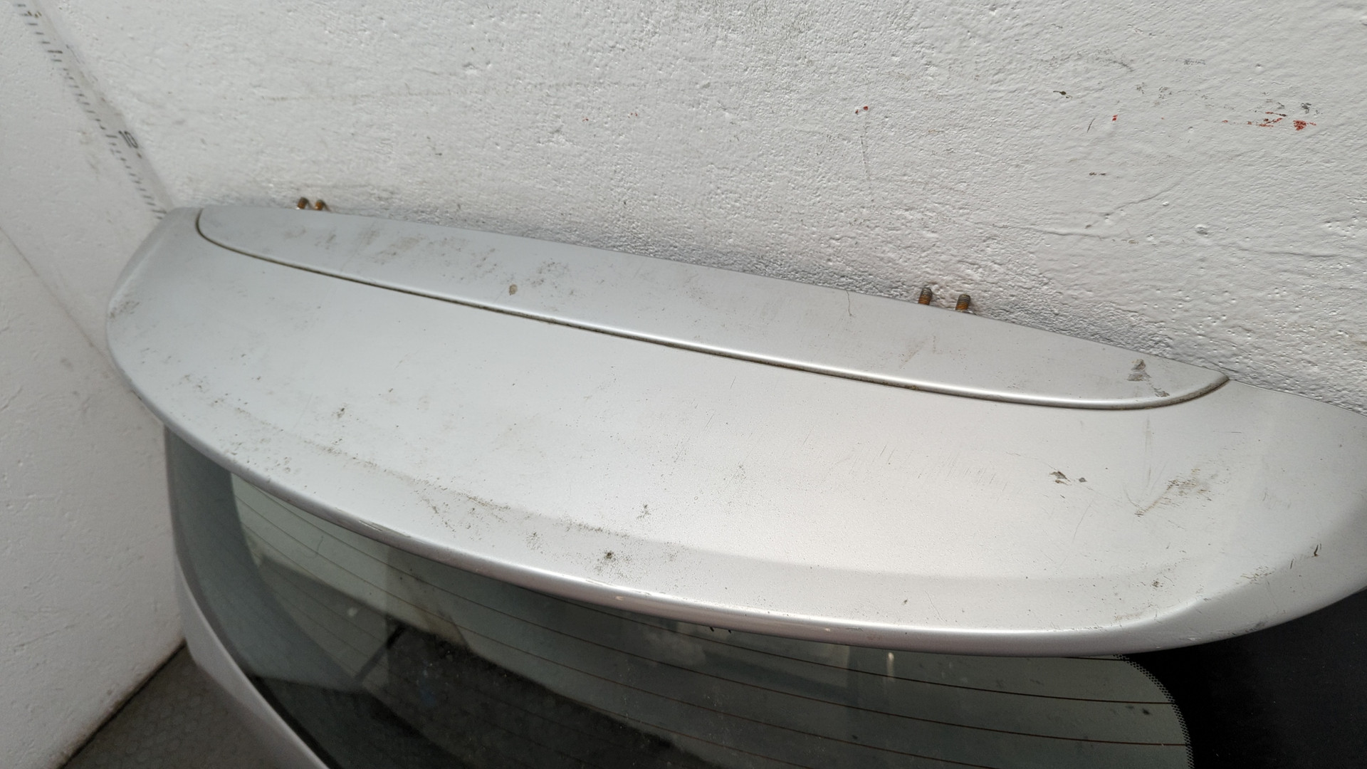 Дверь багажника