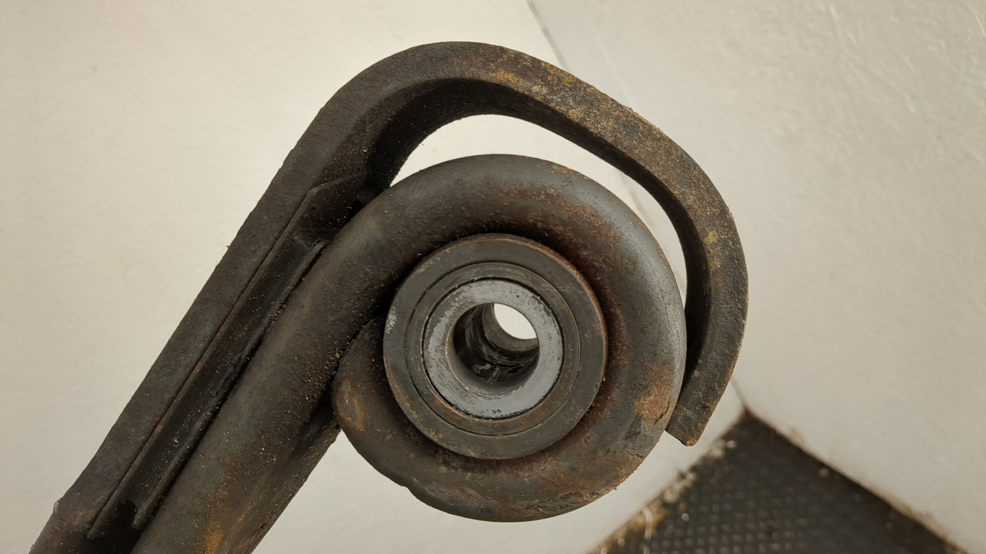 Рессора передняя