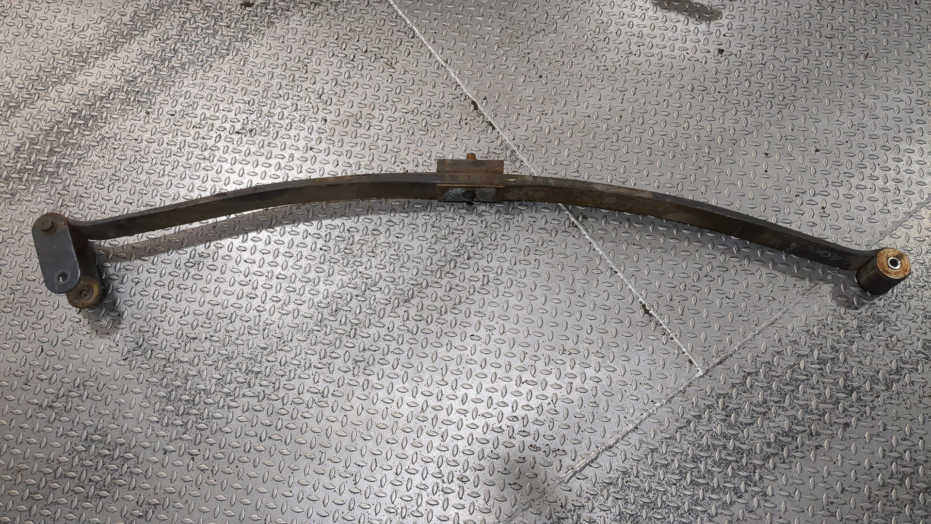 Рессора передняя