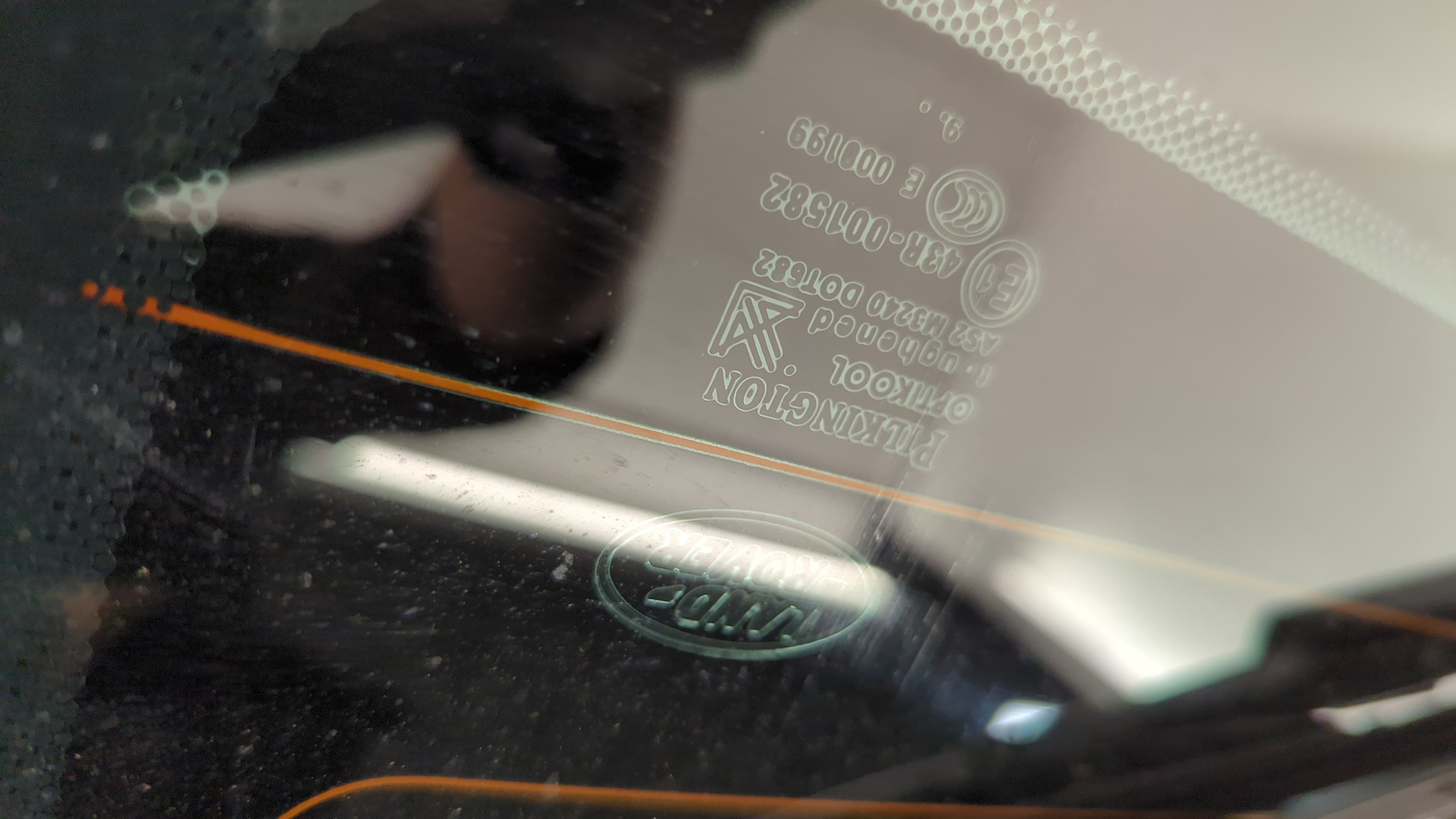 Дверь багажника