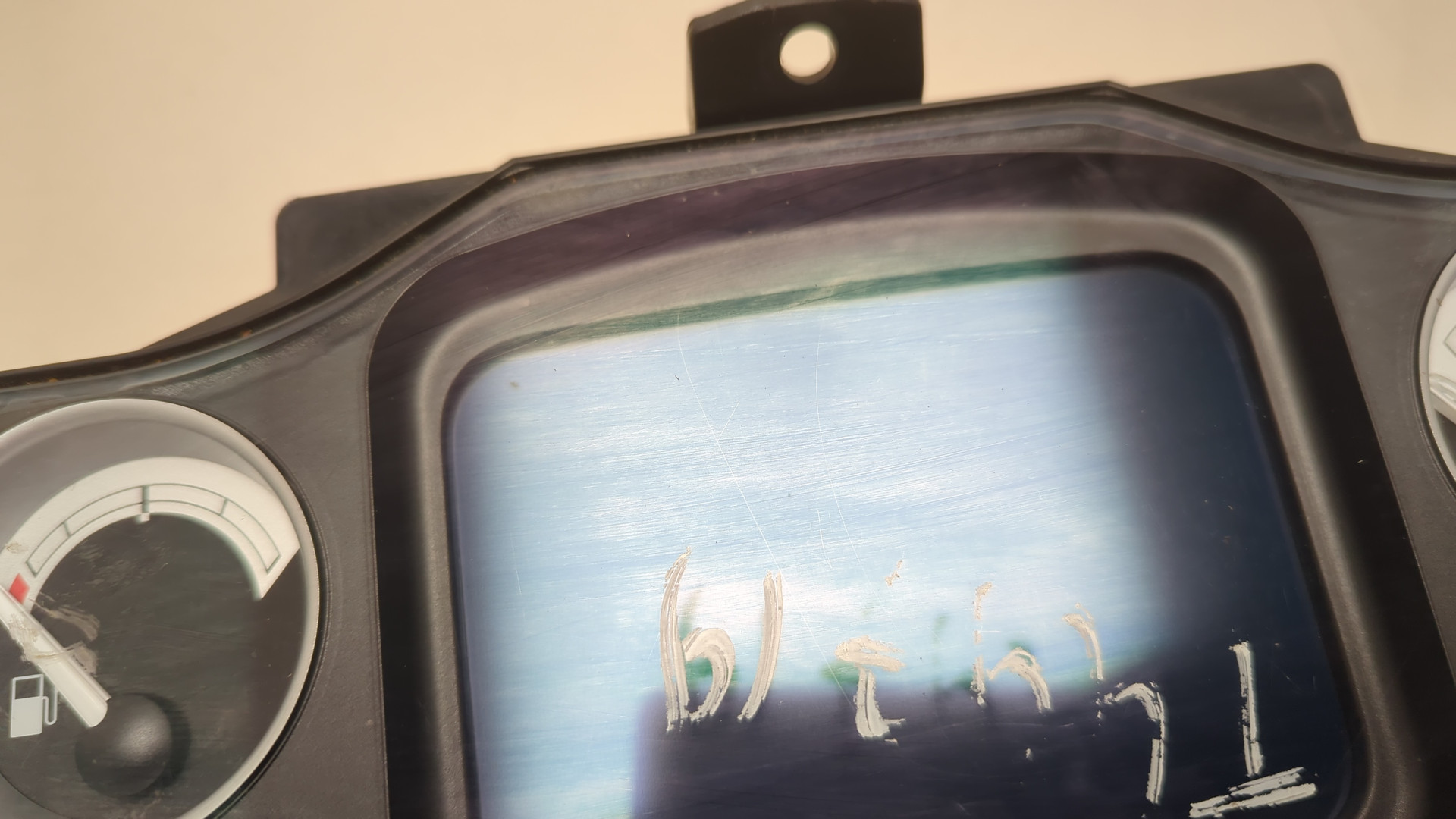 Панель приборов