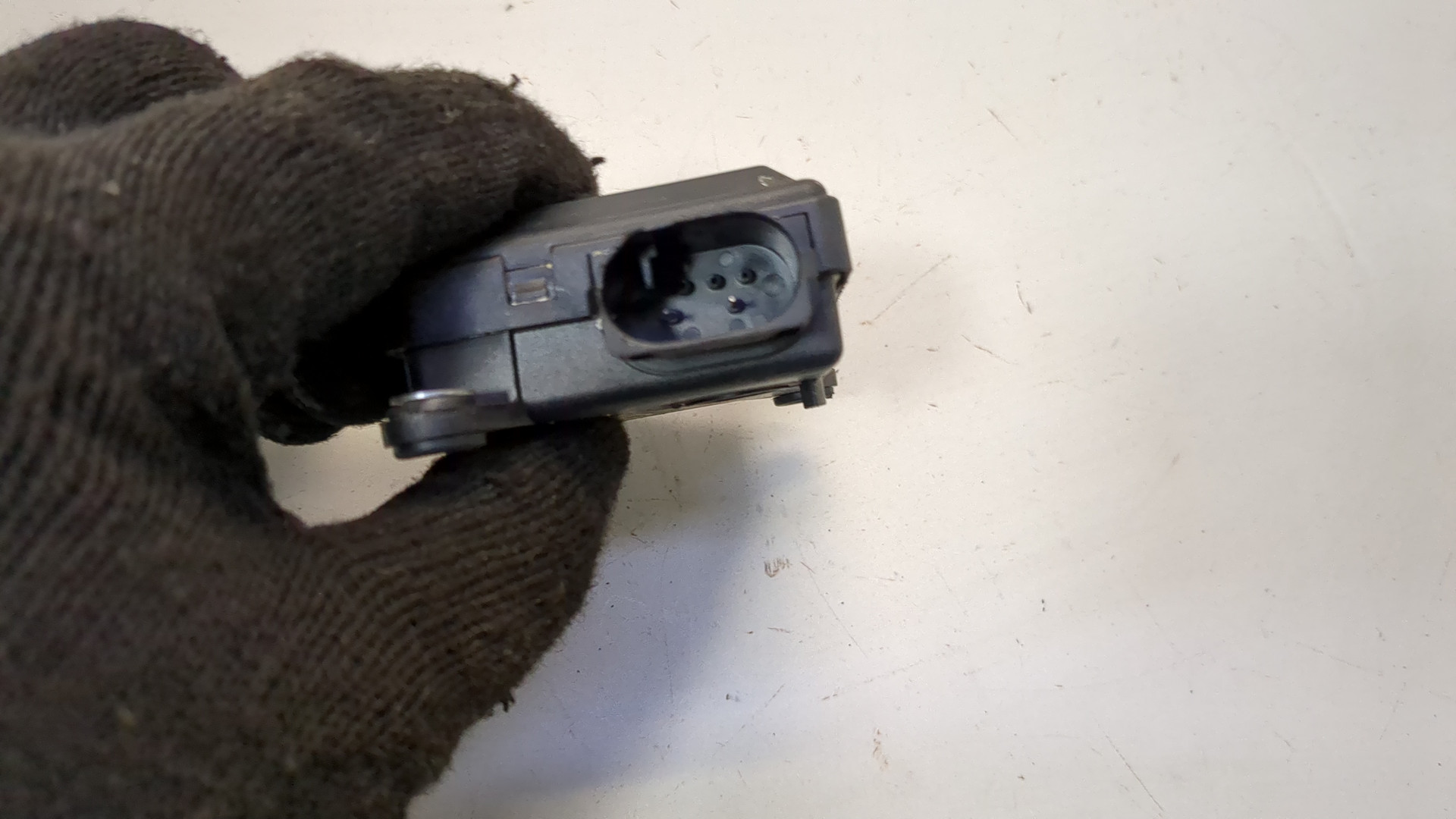 Моторчик заслонки печки