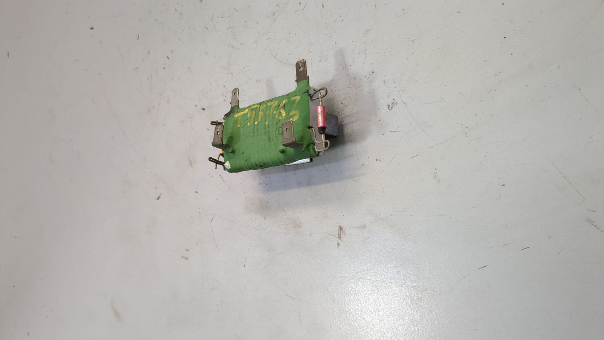 Резистор отопителя