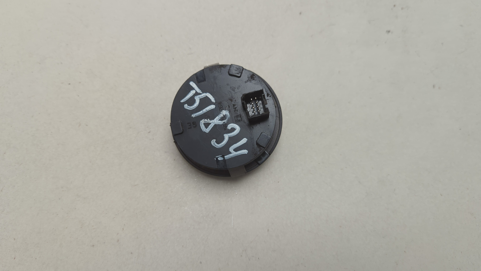 Переключатель света фар