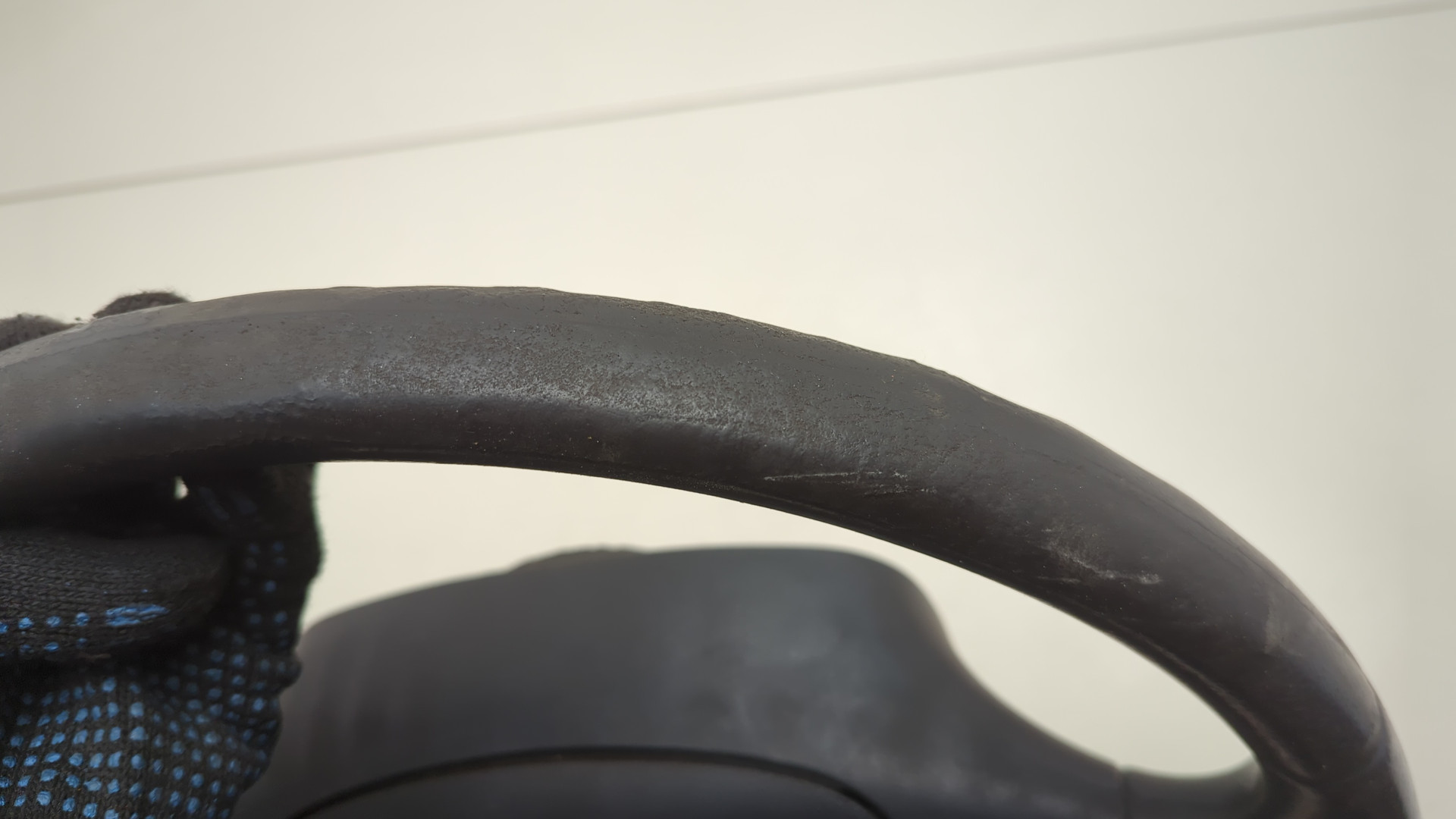 Рулевое колесо (руль)