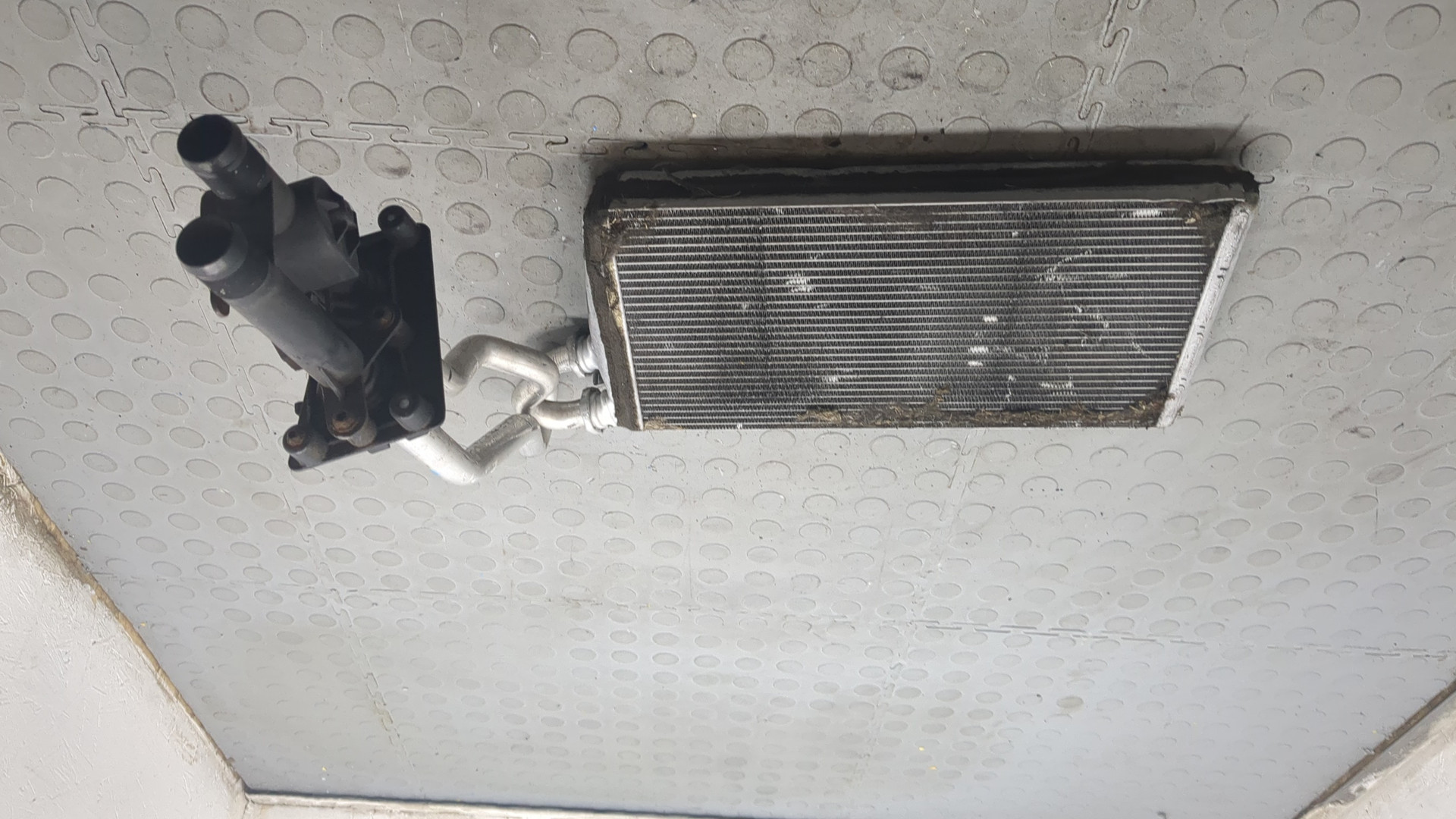 Радиатор отопителя