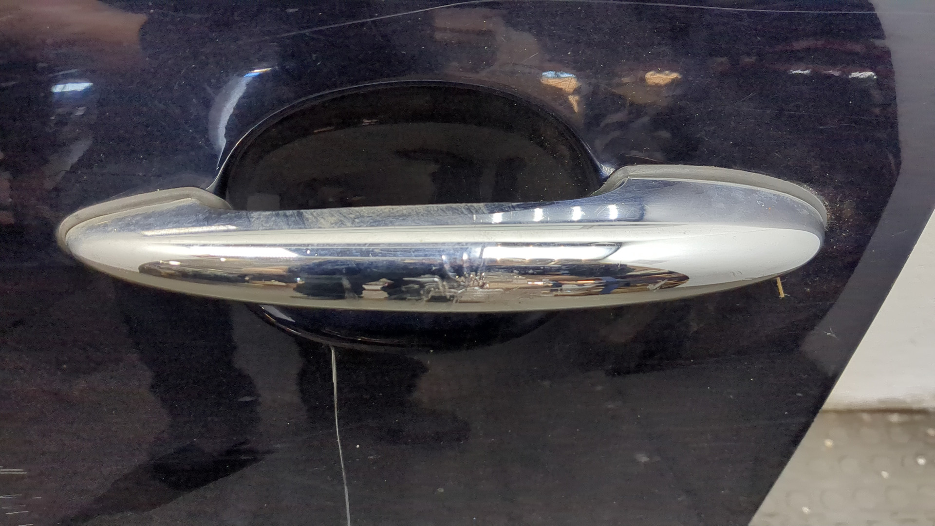 Дверь передняя левая