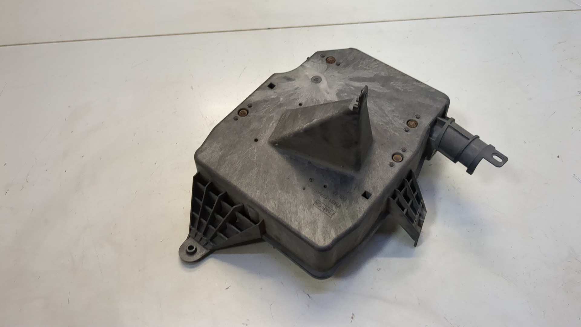 Корпус блока предохранителей