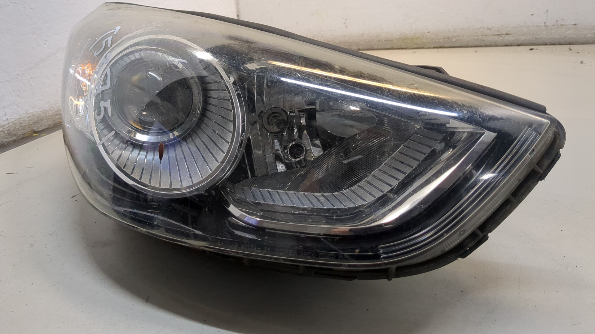 Фара правая