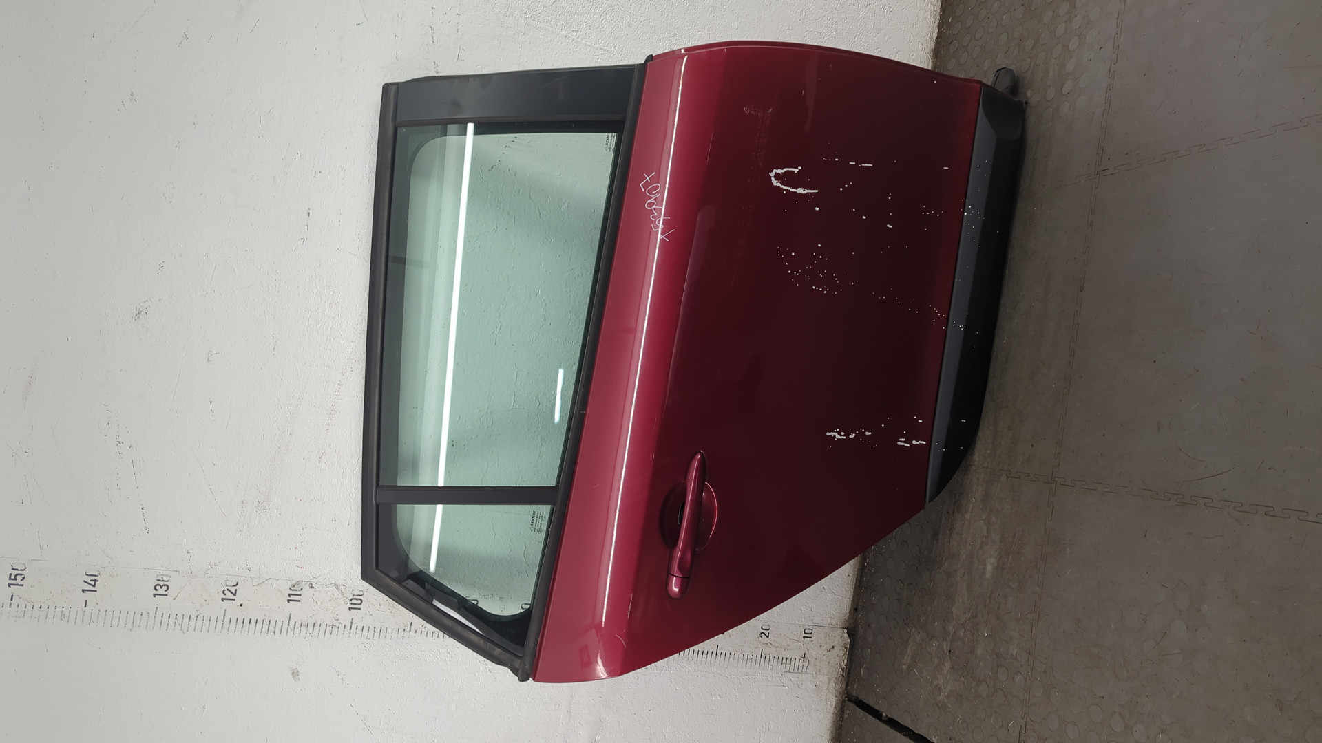 Дверь задняя правая