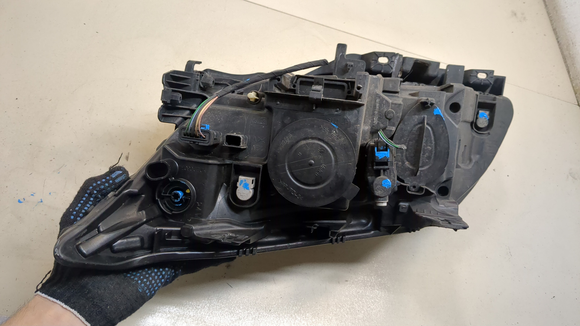 Фара правая