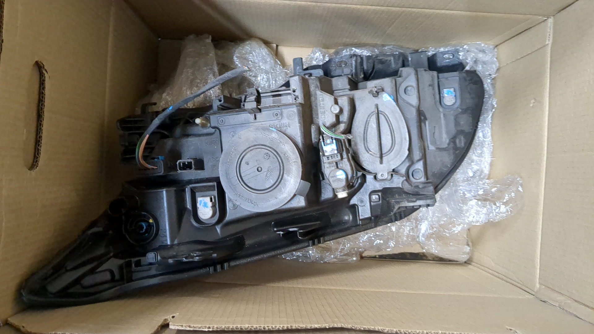 Фара правая