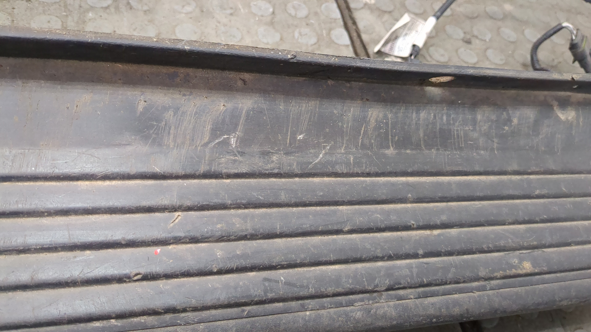 Бампер задний