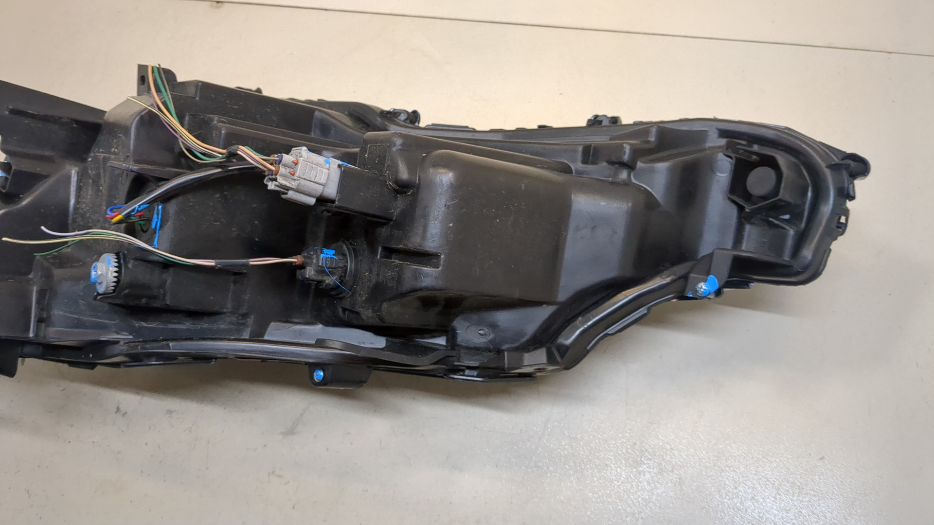 Фара правая