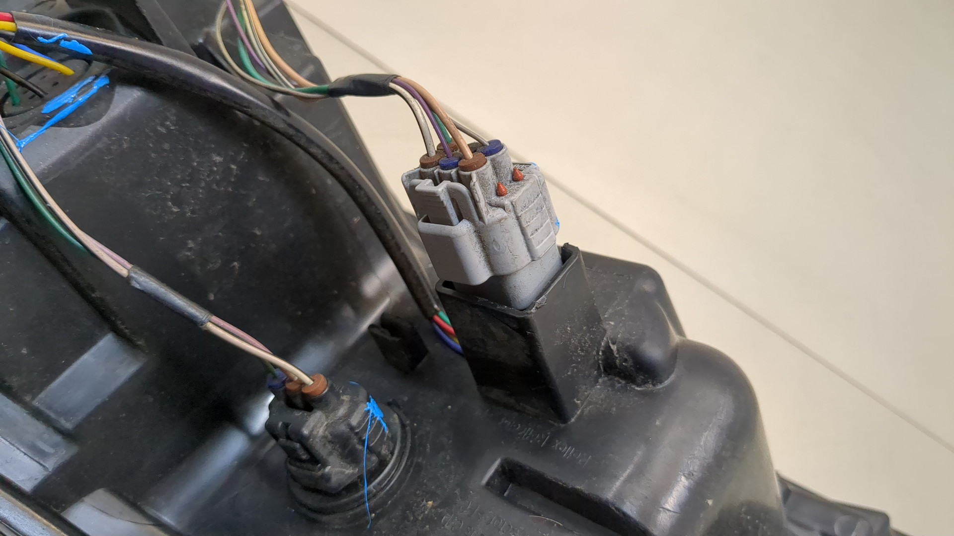 Фара правая