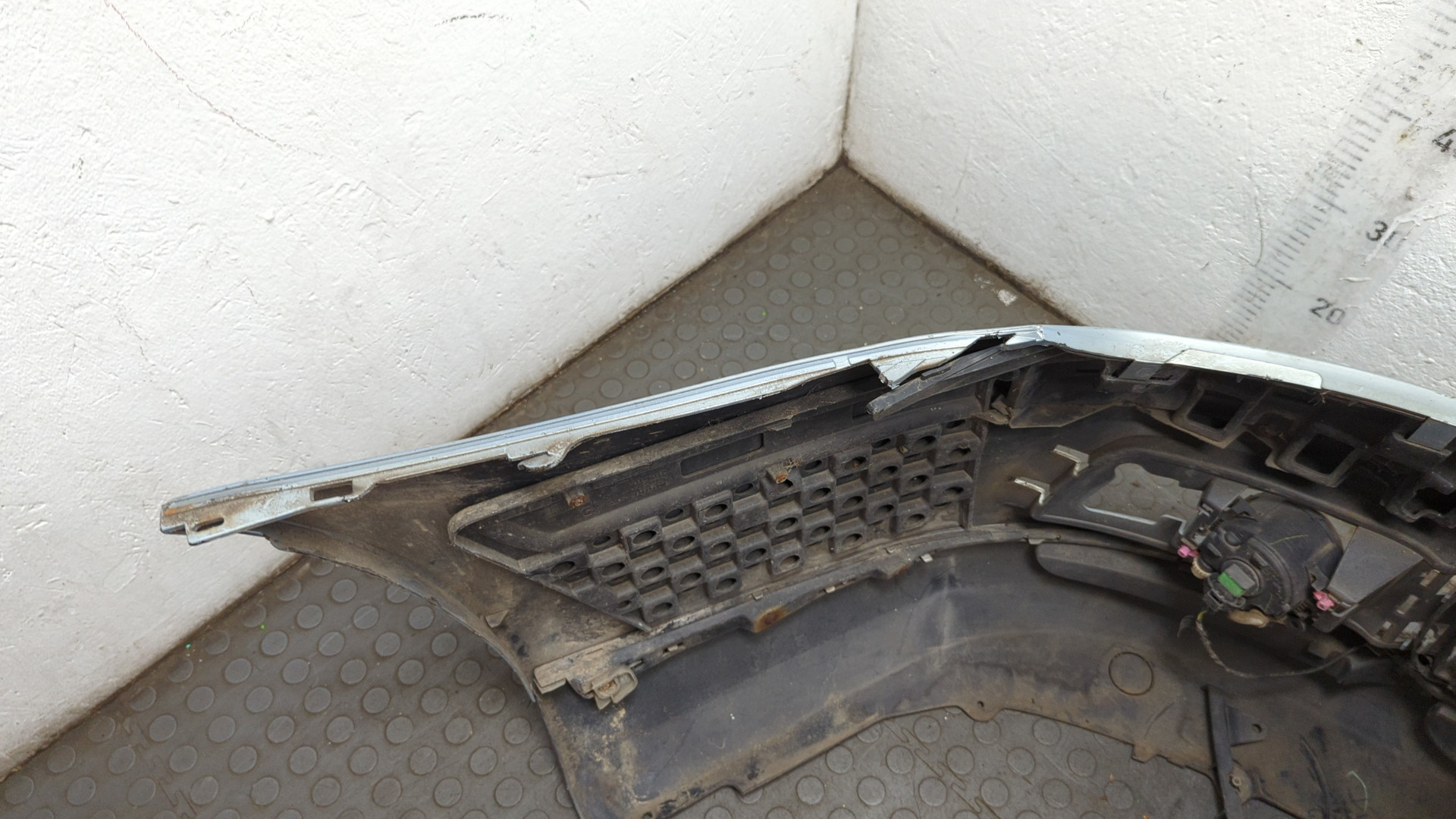 Бампер передний