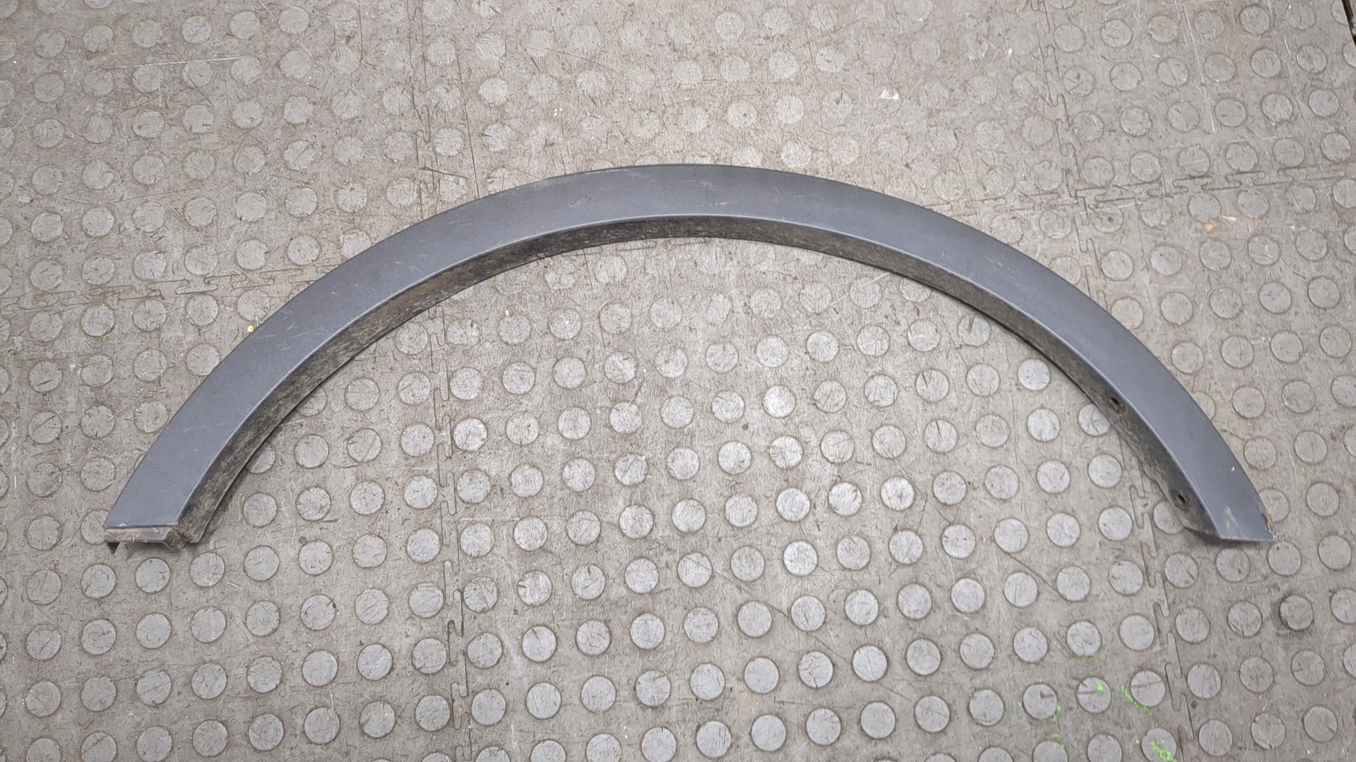 Накладка заднего крыла левого