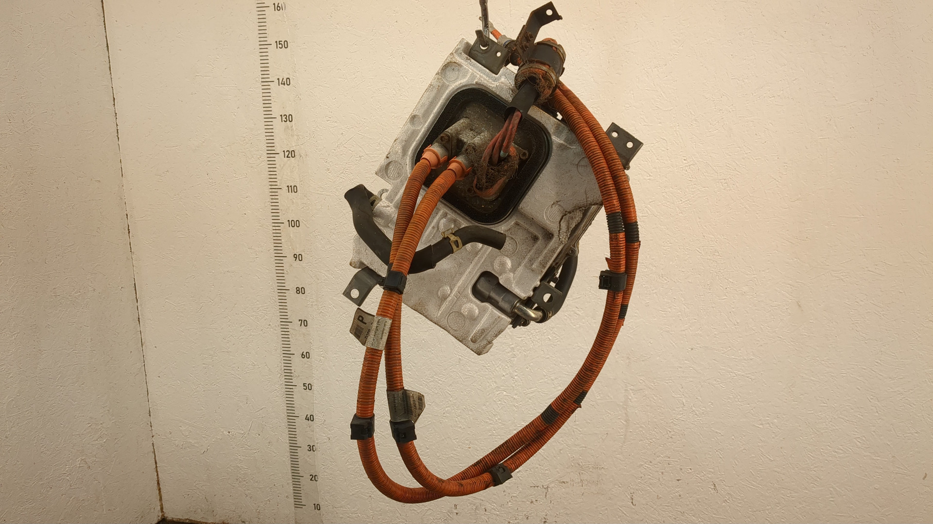 Преобразователь напряжения (адаптер)