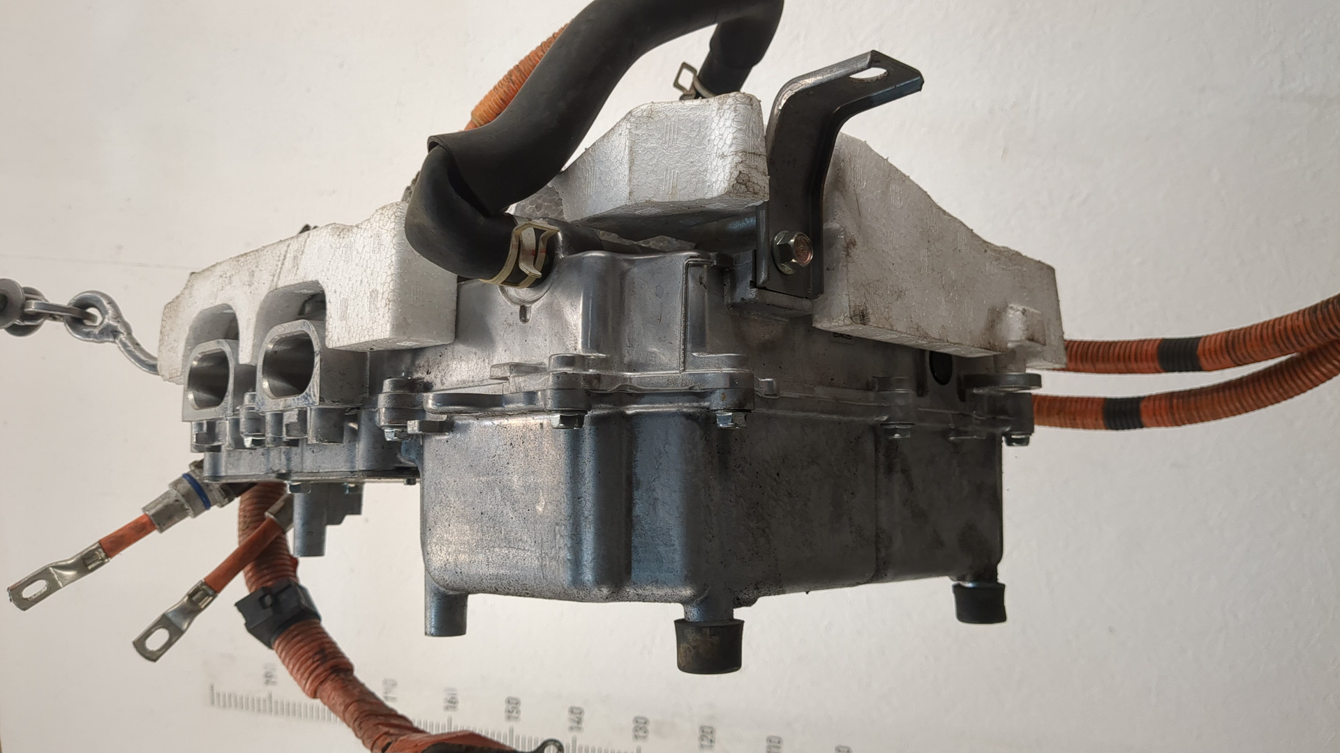 Преобразователь напряжения (адаптер)