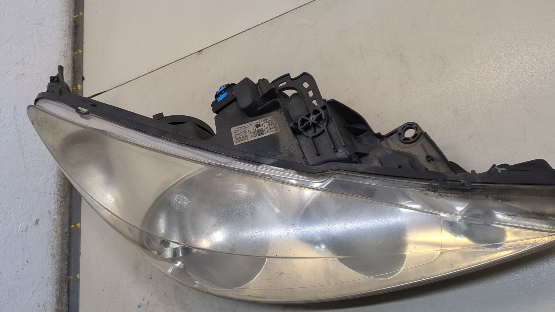 Фара правая