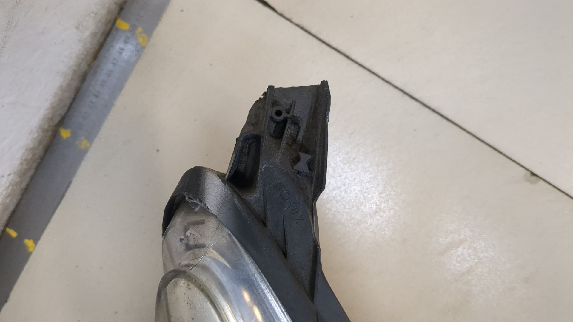 Фара правая