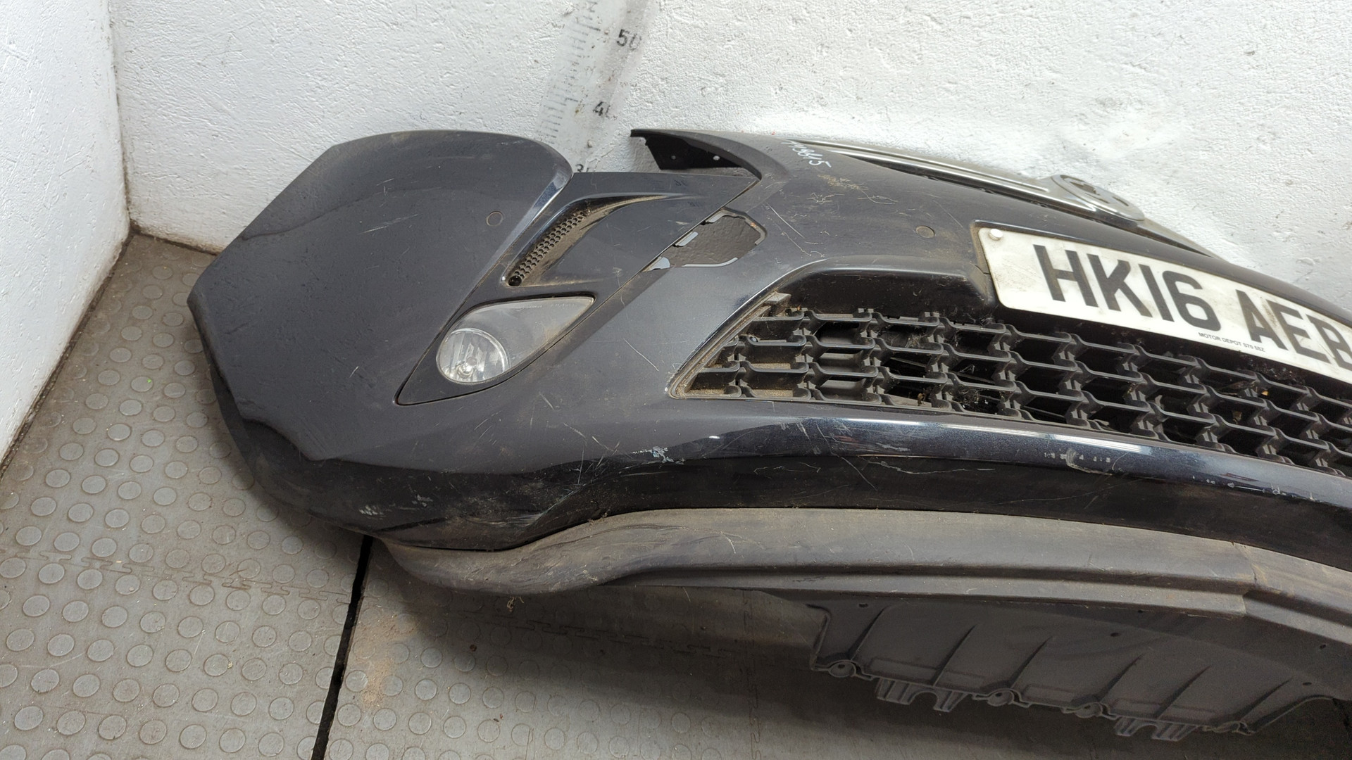 Бампер передний