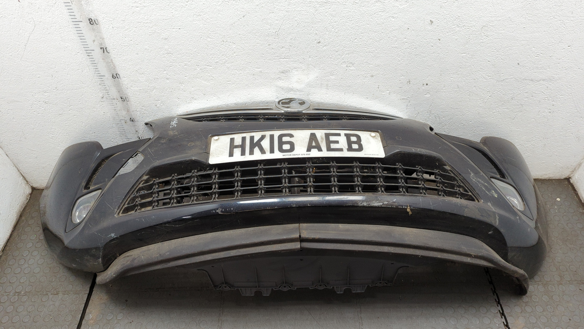 Бампер передний