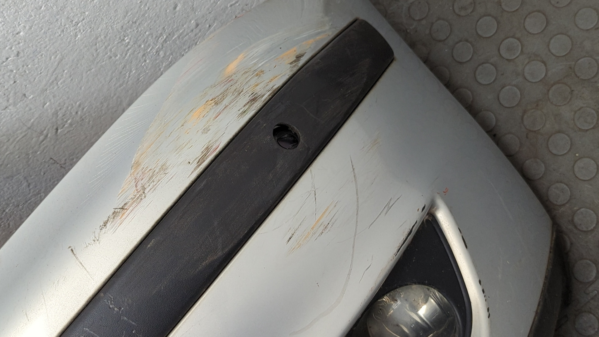 Бампер передний