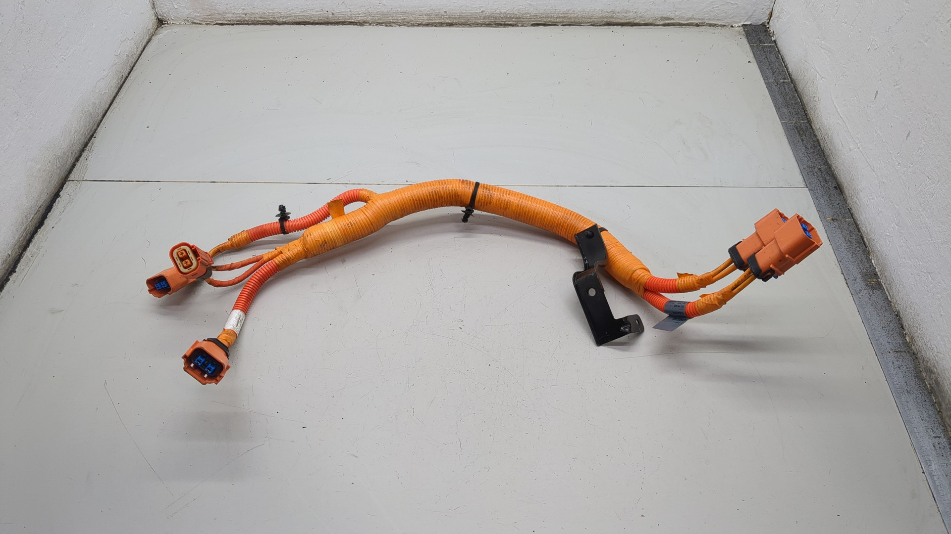 Провод высокого напряжения