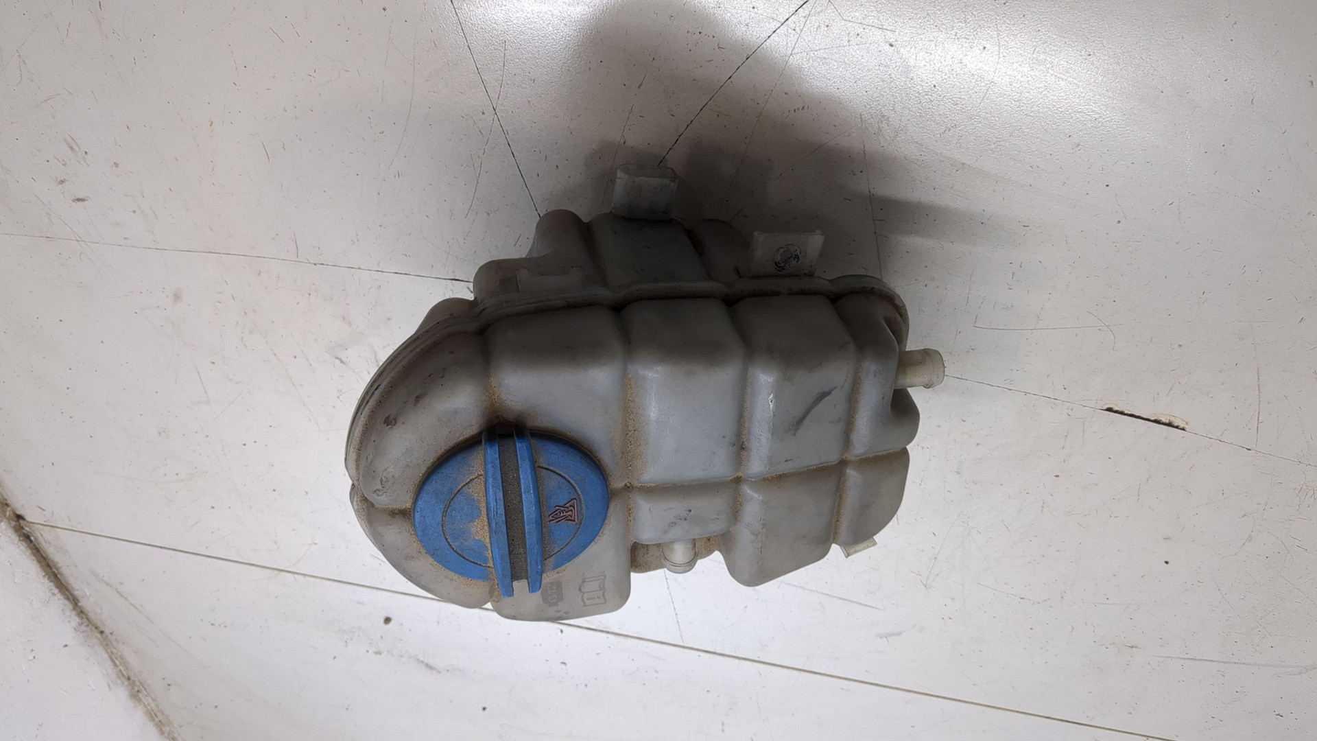 Бачок расширительный