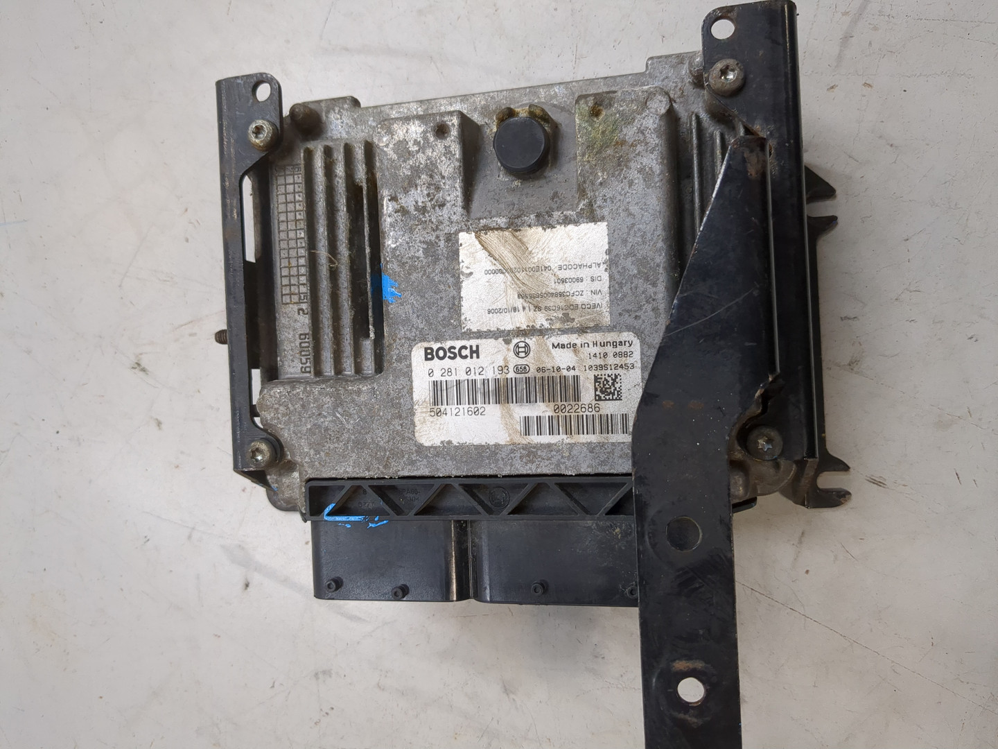 Блок управления двигателем