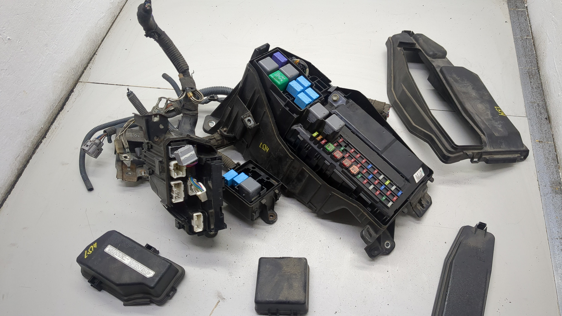 Блок предохранителей